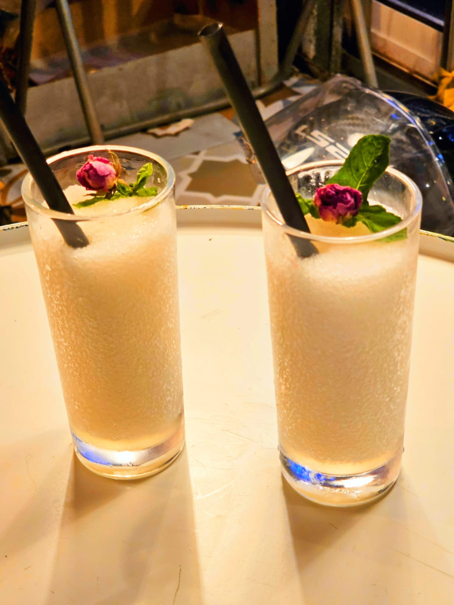 קוקטיילים ב-Bar Regel